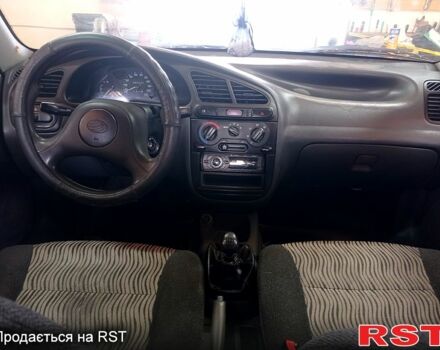 Желтый ЗАЗ Сенс, объемом двигателя 1.3 л и пробегом 185 тыс. км за 1999 $, фото 1 на Automoto.ua