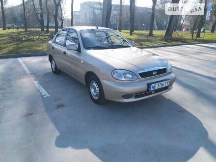 ЗАЗ Sens 2012 у Синельниковом на Automoto.ua Жовтий ЗАЗ Sens, об'ємом двигуна 1.3 л та пробігом 147 тис. км за 2600 $, фото 1 на Automoto.ua