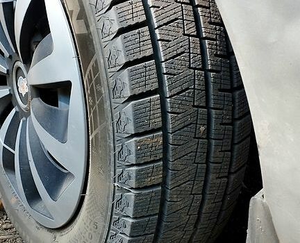 Серый ЗАЗ Сенс, объемом двигателя 1.3 л и пробегом 42 тыс. км за 1400 $, фото 3 на Automoto.ua