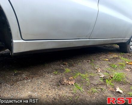 Сірий ЗАЗ Sens, об'ємом двигуна 1.3 л та пробігом 97 тис. км за 1800 $, фото 3 на Automoto.ua