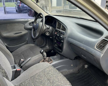 Сірий ЗАЗ Sens, об'ємом двигуна 1.3 л та пробігом 390 тис. км за 1000 $, фото 22 на Automoto.ua