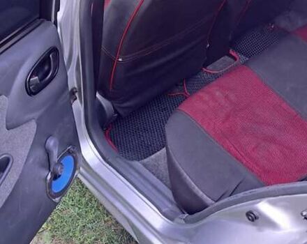 Сірий ЗАЗ Sens, об'ємом двигуна 1.3 л та пробігом 300 тис. км за 1800 $, фото 10 на Automoto.ua