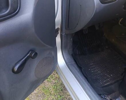 Сірий ЗАЗ Sens, об'ємом двигуна 1.3 л та пробігом 292 тис. км за 2200 $, фото 3 на Automoto.ua