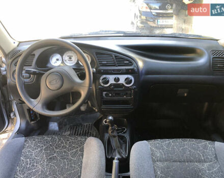 Сірий ЗАЗ Sens, об'ємом двигуна 1.3 л та пробігом 127 тис. км за 1900 $, фото 5 на Automoto.ua