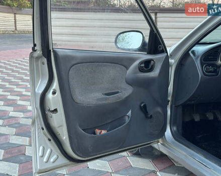 Сірий ЗАЗ Sens, об'ємом двигуна 1.3 л та пробігом 160 тис. км за 1200 $, фото 13 на Automoto.ua
