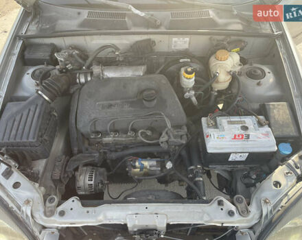 Сірий ЗАЗ Sens, об'ємом двигуна 1.3 л та пробігом 142 тис. км за 1600 $, фото 10 на Automoto.ua