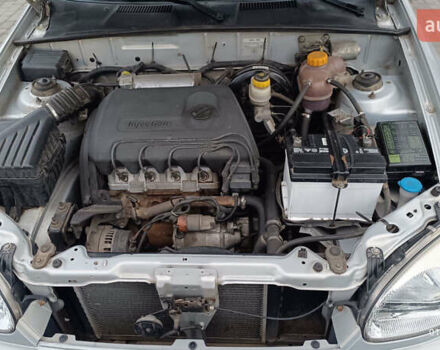 Сірий ЗАЗ Sens, об'ємом двигуна 1.3 л та пробігом 100 тис. км за 2800 $, фото 3 на Automoto.ua