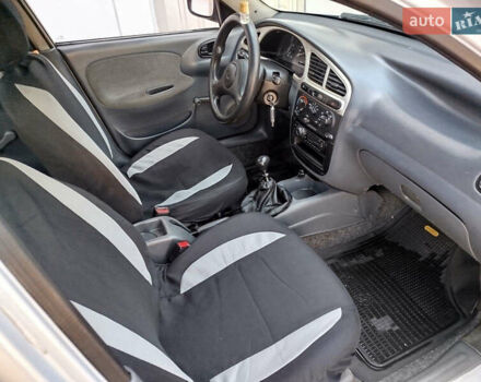Сірий ЗАЗ Sens, об'ємом двигуна 1.3 л та пробігом 112 тис. км за 2100 $, фото 8 на Automoto.ua