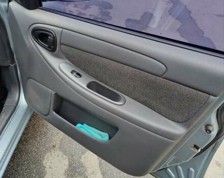 Сірий ЗАЗ Sens, об'ємом двигуна 1.3 л та пробігом 106 тис. км за 2900 $, фото 5 на Automoto.ua