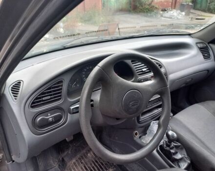 Серый ЗАЗ Сенс, объемом двигателя 1.3 л и пробегом 80 тыс. км за 835 $, фото 4 на Automoto.ua