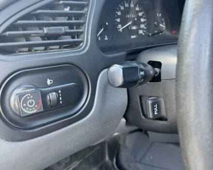 Сірий ЗАЗ Sens, об'ємом двигуна 1.3 л та пробігом 126 тис. км за 2900 $, фото 4 на Automoto.ua