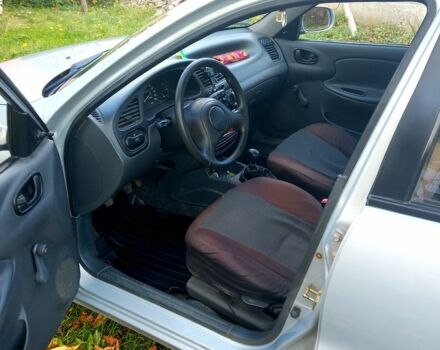 Сірий ЗАЗ Sens, об'ємом двигуна 1.3 л та пробігом 33 тис. км за 3200 $, фото 5 на Automoto.ua