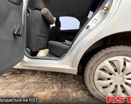 Сірий ЗАЗ Sens, об'ємом двигуна 1.3 л та пробігом 80 тис. км за 2800 $, фото 5 на Automoto.ua