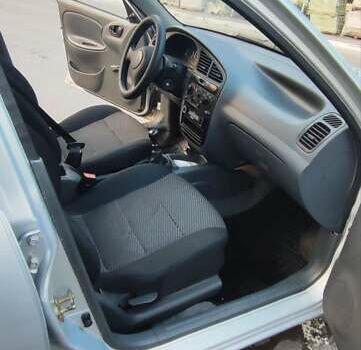 Сірий ЗАЗ Sens, об'ємом двигуна 1.3 л та пробігом 94 тис. км за 3400 $, фото 8 на Automoto.ua