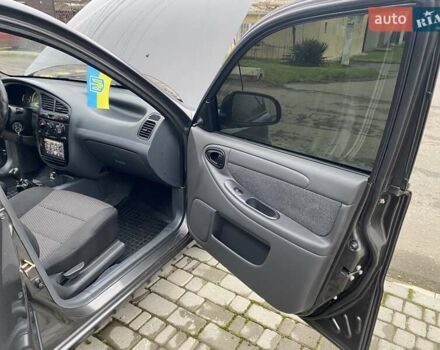 Сірий ЗАЗ Sens, об'ємом двигуна 1.3 л та пробігом 35 тис. км за 4650 $, фото 39 на Automoto.ua