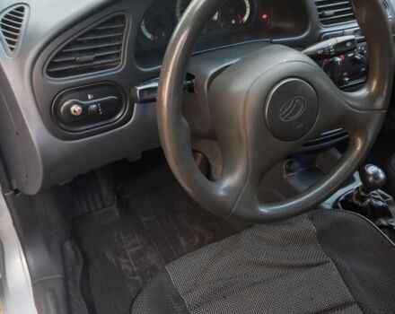 Серый ЗАЗ Сенс, объемом двигателя 1.3 л и пробегом 70 тыс. км за 3000 $, фото 5 на Automoto.ua