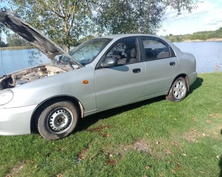 Сірий ЗАЗ Sens, об'ємом двигуна 0 л та пробігом 300 тис. км за 800 $, фото 1 на Automoto.ua