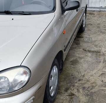 Серый ЗАЗ Сенс, объемом двигателя 1.3 л и пробегом 215 тыс. км за 2000 $, фото 1 на Automoto.ua
