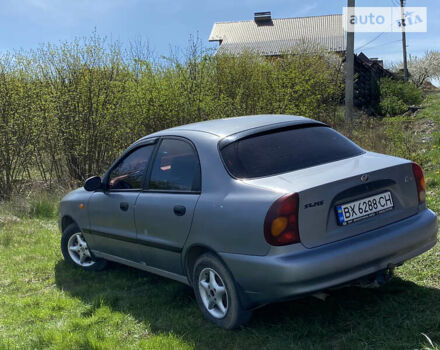 Сірий ЗАЗ Sens, об'ємом двигуна 1.3 л та пробігом 170 тис. км за 1950 $, фото 1 на Automoto.ua