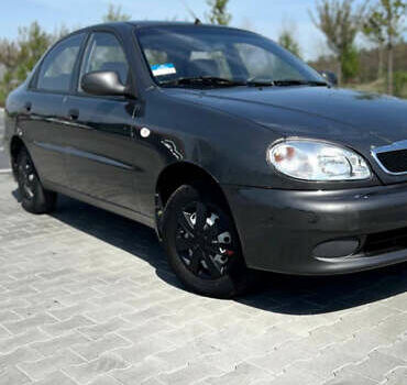 Сірий ЗАЗ Sens, об'ємом двигуна 1.3 л та пробігом 198 тис. км за 2300 $, фото 1 на Automoto.ua