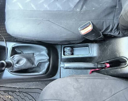 ЗАЗ Сенс 2007 в Ужгороде на Automoto.ua Синий ЗАЗ Сенс, объемом двигателя 1.3 л и пробегом 240 тыс. км за 2000 $, фото 7 на Automoto.ua