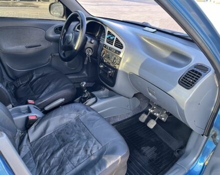 Синій ЗАЗ Sens, об'ємом двигуна 1.3 л та пробігом 2 тис. км за 3100 $, фото 4 на Automoto.ua