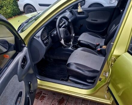 Зеленый ЗАЗ Сенс, объемом двигателя 1.3 л и пробегом 200 тыс. км за 1450 $, фото 5 на Automoto.ua