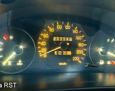 Зеленый ЗАЗ Сенс, объемом двигателя 1.3 л и пробегом 270 тыс. км за 1700 $, фото 8 на Automoto.ua