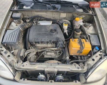 ЗАЗ Sens 2007 у Знаменке на Automoto.ua Зелений ЗАЗ Sens, об'ємом двигуна 1.3 л та пробігом 153 тис. км за 2500 $, фото 5 на Automoto.ua