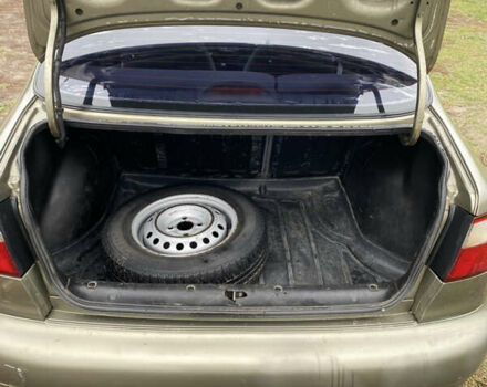 Зелений ЗАЗ Sens, об'ємом двигуна 1.3 л та пробігом 141 тис. км за 1500 $, фото 9 на Automoto.ua