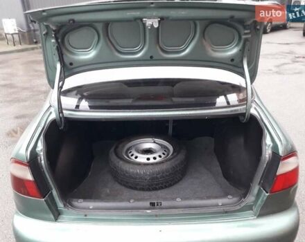 Зелений ЗАЗ Sens, об'ємом двигуна 1.3 л та пробігом 300 тис. км за 1599 $, фото 8 на Automoto.ua