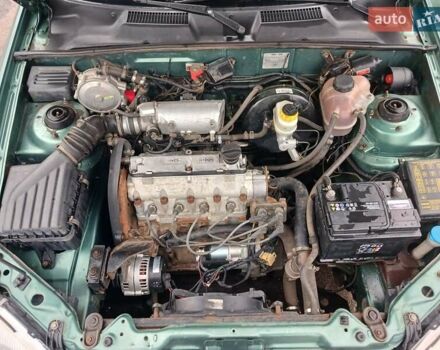 Зелений ЗАЗ Sens, об'ємом двигуна 1.3 л та пробігом 188 тис. км за 2500 $, фото 47 на Automoto.ua