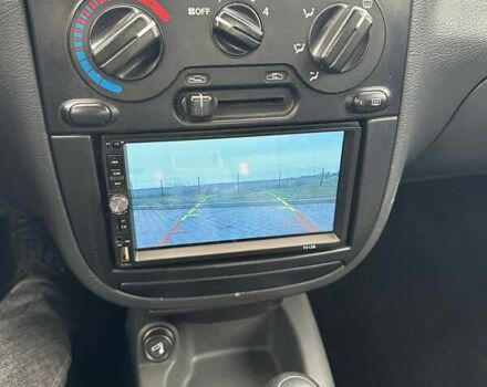 Зеленый ЗАЗ Сенс, объемом двигателя 1.3 л и пробегом 165 тыс. км за 2500 $, фото 11 на Automoto.ua