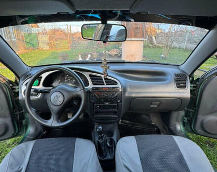 Зеленый ЗАЗ Сенс, объемом двигателя 1.3 л и пробегом 78 тыс. км за 2350 $, фото 1 на Automoto.ua