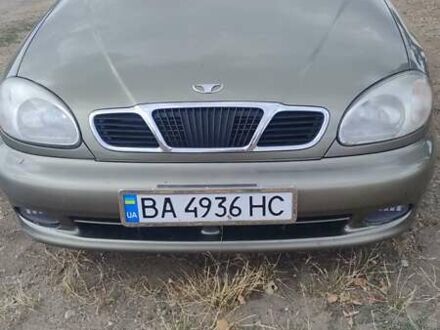 ЗАЗ Сенс 2004 в Новоархангельске на Automoto.ua Зеленый ЗАЗ Сенс, объемом двигателя 1.3 л и пробегом 125 тыс. км за 2500 $, фото 1 на Automoto.ua