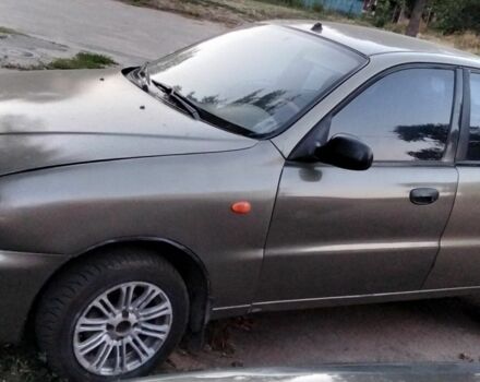 Зелений ЗАЗ Sens, об'ємом двигуна 1.3 л та пробігом 275 тис. км за 1200 $, фото 1 на Automoto.ua