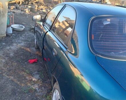 Зелений ЗАЗ Sens, об'ємом двигуна 1.3 л та пробігом 1 тис. км за 1800 $, фото 1 на Automoto.ua