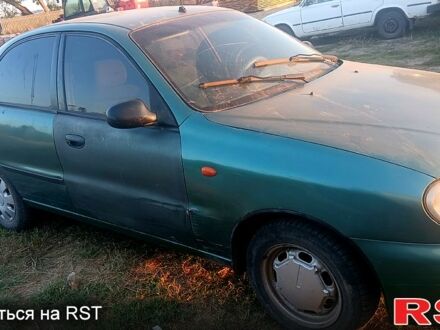 Зелений ЗАЗ Sens, об'ємом двигуна 1.3 л та пробігом 250 тис. км за 1300 $, фото 1 на Automoto.ua