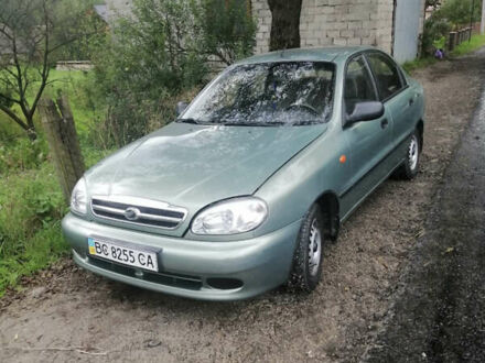 ЗАЗ Сенс 2009 в Рахове на Automoto.ua Зеленый ЗАЗ Сенс, объемом двигателя 1.3 л и пробегом 86 тыс. км за 2000 $, фото 1 на Automoto.ua