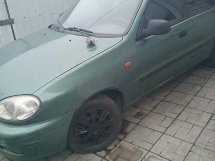 Зелений ЗАЗ Sens, об'ємом двигуна 1.3 л та пробігом 130 тис. км за 2100 $, фото 1 на Automoto.ua