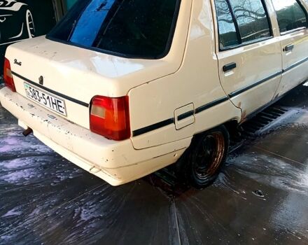 Белый ЗАЗ Славута, объемом двигателя 1.3 л и пробегом 179 тыс. км за 350 $, фото 2 на Automoto.ua