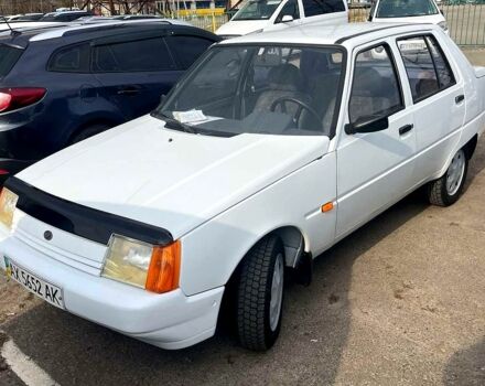 Белый ЗАЗ Славута, объемом двигателя 1.2 л и пробегом 25 тыс. км за 2000 $, фото 2 на Automoto.ua