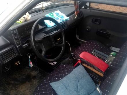 ЗАЗ Славута 2001 в Любашевке на Automoto.ua Белый ЗАЗ Славута, объемом двигателя 1.2 л и пробегом 0 тыс. км за 800 $, фото 1 на Automoto.ua