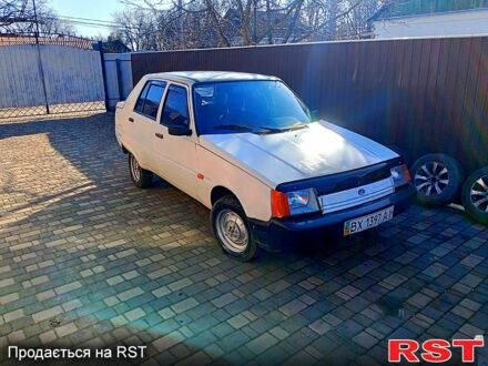 Білий ЗАЗ Славута, об'ємом двигуна 1.2 л та пробігом 70 тис. км за 299 $, фото 1 на Automoto.ua