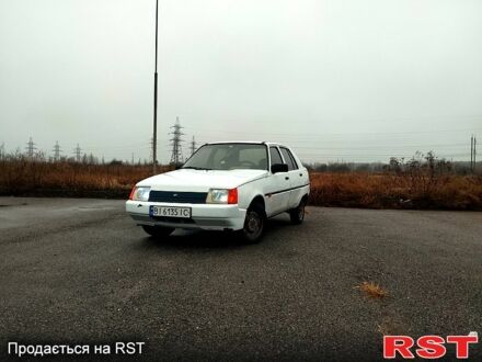 ЗАЗ Славута 2007 в Горишние Плавни (Комсомольск) на Automoto.ua Белый ЗАЗ Славута, объемом двигателя 1.1 л и пробегом 120 тыс. км за 1400 $, фото 1 на Automoto.ua
