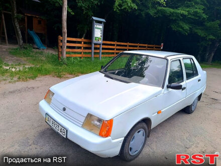 ЗАЗ Славута 2009 в Тараще на Automoto.ua Белый ЗАЗ Славута, объемом двигателя 1.3 л и пробегом 0 тыс. км за 765 $, фото 1 на Automoto.ua