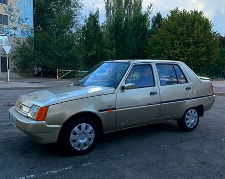 Бежевий ЗАЗ Славута, об'ємом двигуна 1.2 л та пробігом 90 тис. км за 1600 $, фото 4 на Automoto.ua