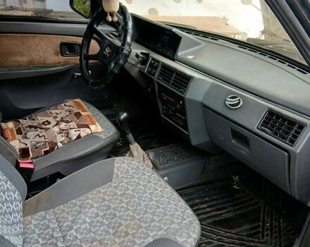 Бежевый ЗАЗ Славута, объемом двигателя 1.2 л и пробегом 200 тыс. км за 1000 $, фото 5 на Automoto.ua