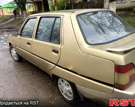 Бежевый ЗАЗ Славута, объемом двигателя 1.3 л и пробегом 119 тыс. км за 700 $, фото 3 на Automoto.ua