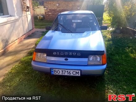 Фиолетовый ЗАЗ Славута, объемом двигателя 1.2 л и пробегом 100 тыс. км за 500 $, фото 1 на Automoto.ua